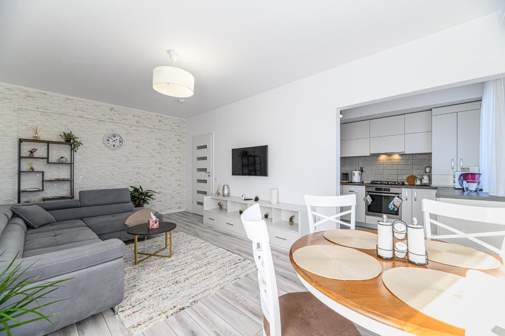 Mabu Apartment Брашов Екстериор снимка