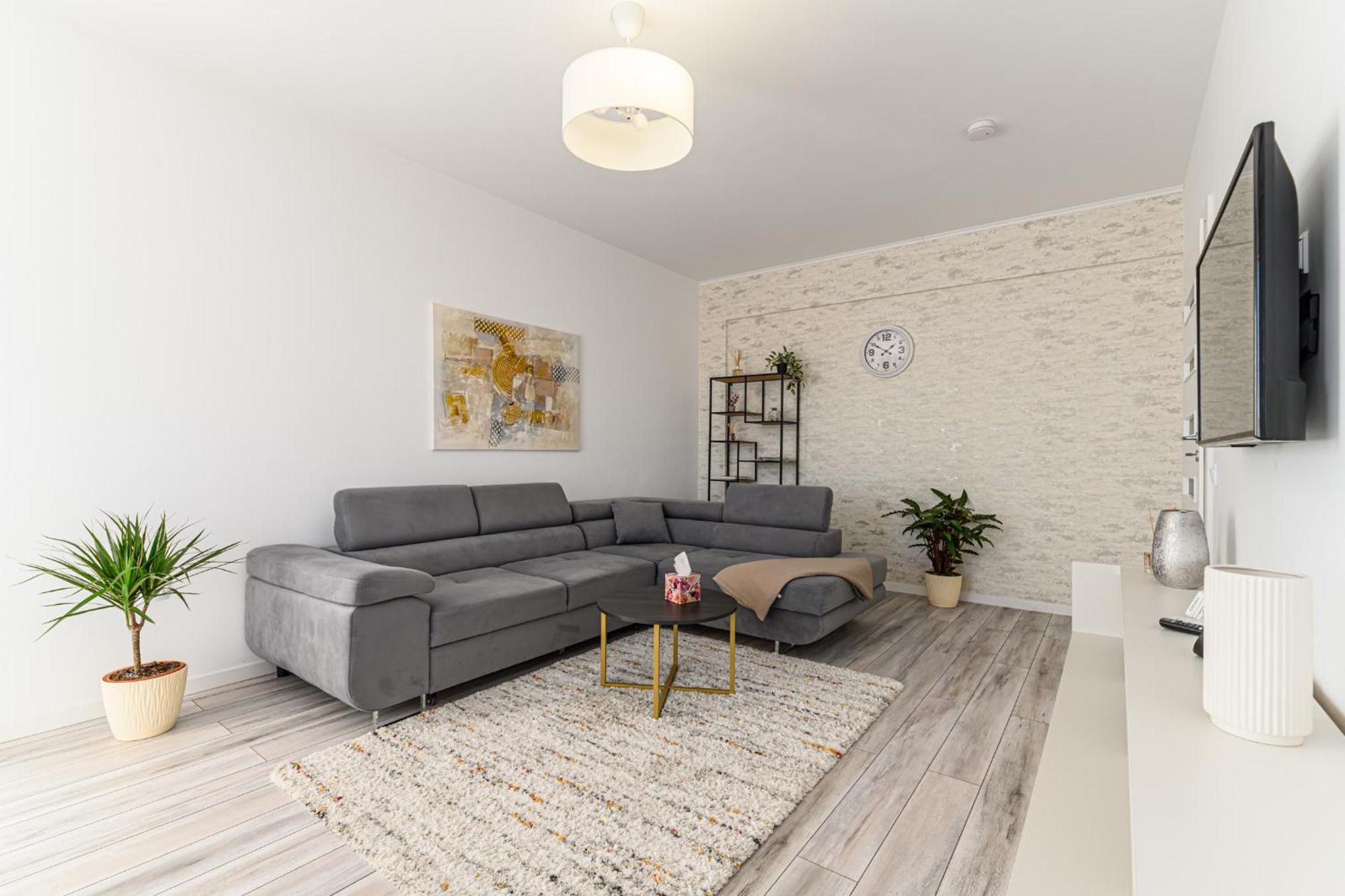 Mabu Apartment Брашов Екстериор снимка