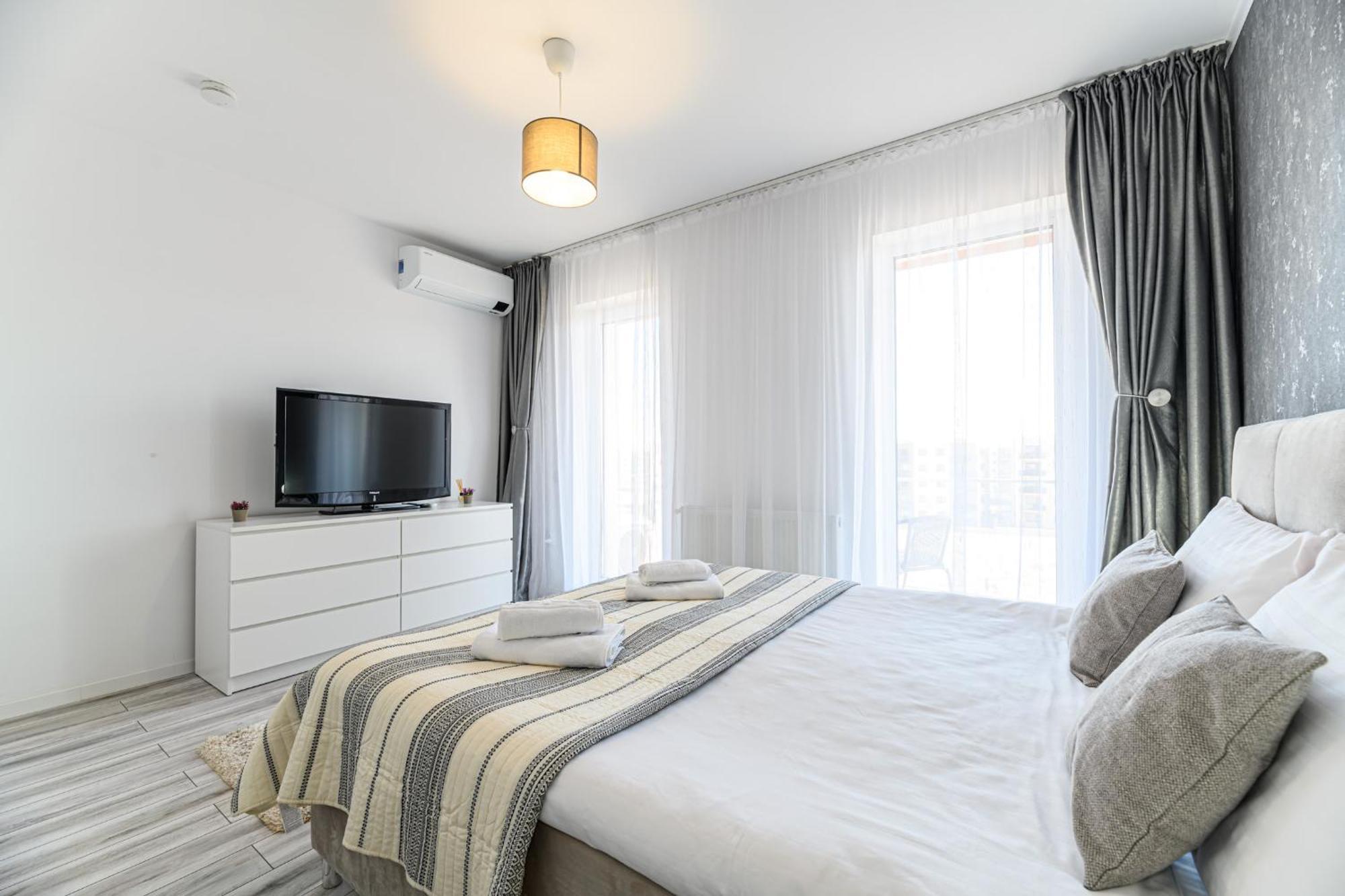 Mabu Apartment Брашов Екстериор снимка